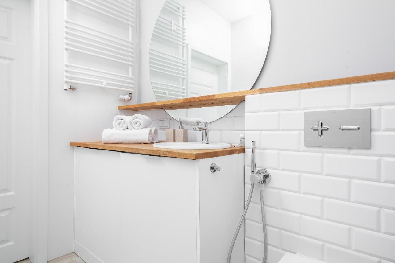 Apartment Warsaw Zoliborz By Noclegi Renters Bagian luar foto