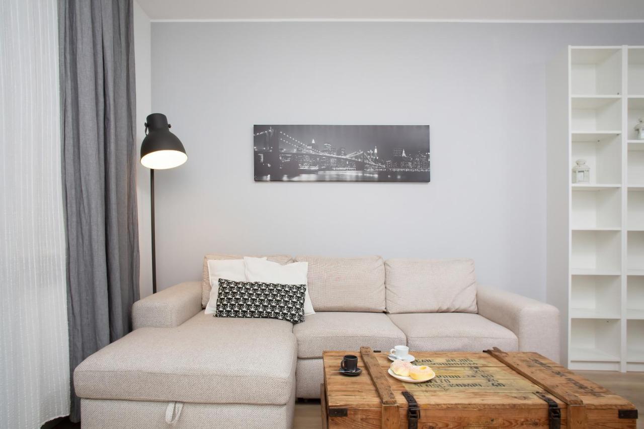 Apartment Warsaw Zoliborz By Noclegi Renters Bagian luar foto