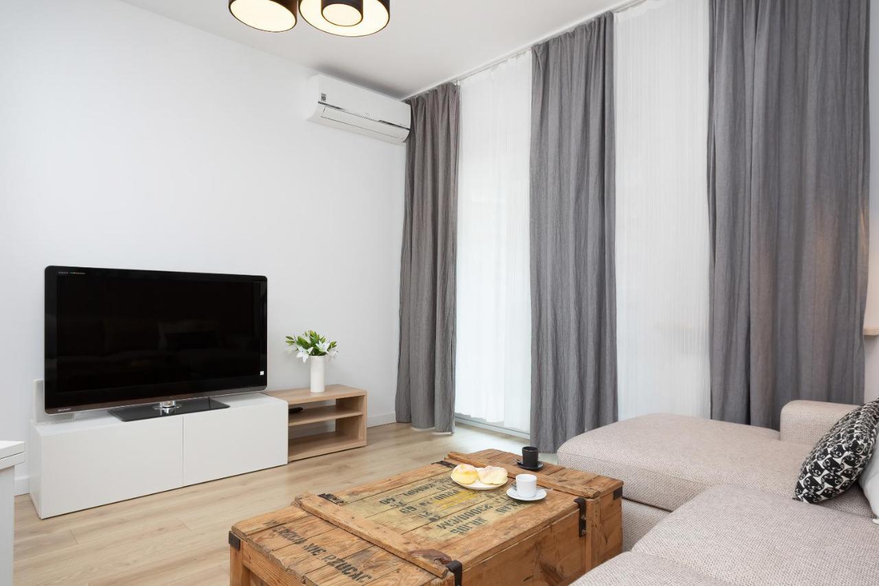 Apartment Warsaw Zoliborz By Noclegi Renters Bagian luar foto
